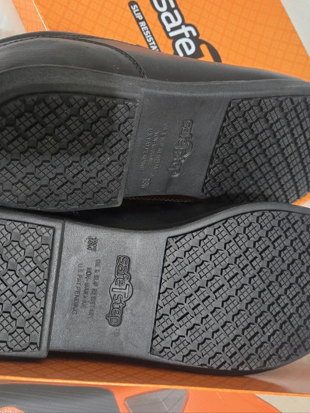 Mens Safe T Step Black size 13W Tennis Shoes.